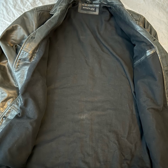 VINTAGE KENNETH COLE (New York) GENUINE LEATHER COAT. Size XL - Picture 3 of 14
